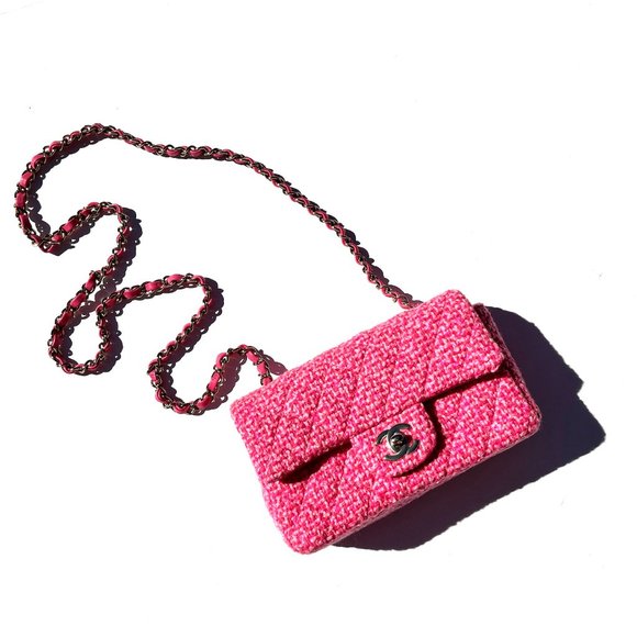 Authentic CHANEL Wool Tweed 2022 Pink Rectangular Mini Flap Bag - Picture 1 of 12